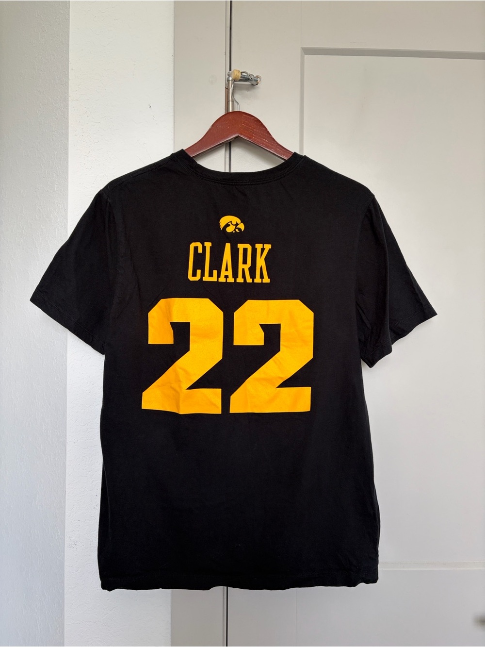 NIKE CAITLIN CLARK #22 IOWA YOU BREAK IT YOU OWN IT T-SHIRT BLACK WOMEN’S LARGE